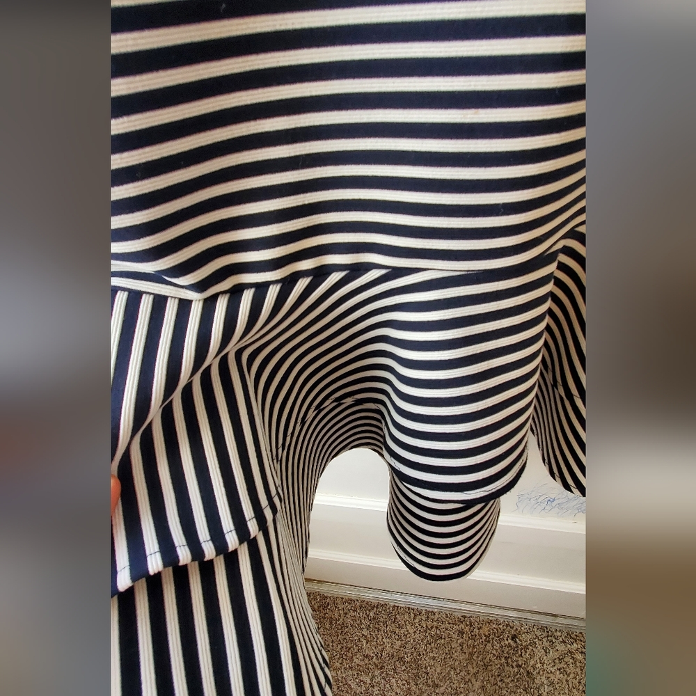 High Waisted Striped Mermaid Skirt - Picture 2 of 5